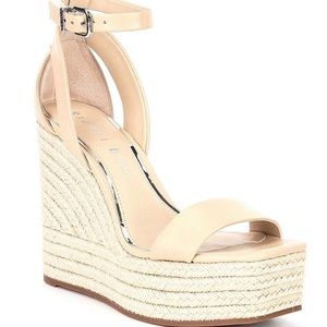Beautiful wedge sandals.
